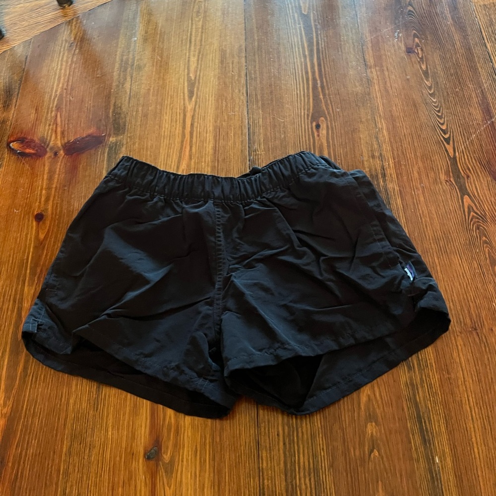 black patagonia shorts